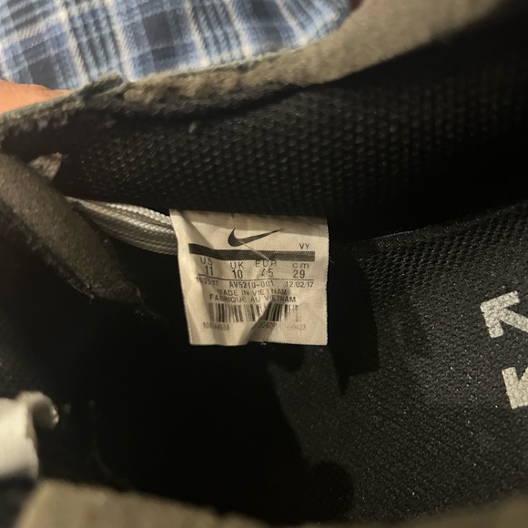 Nike Air Force 1 Low '07
Off-White MoMA - Picture 4 of 8